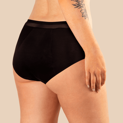 Victoria – Menstrual Underwear for Sensitive & Bloated Belly